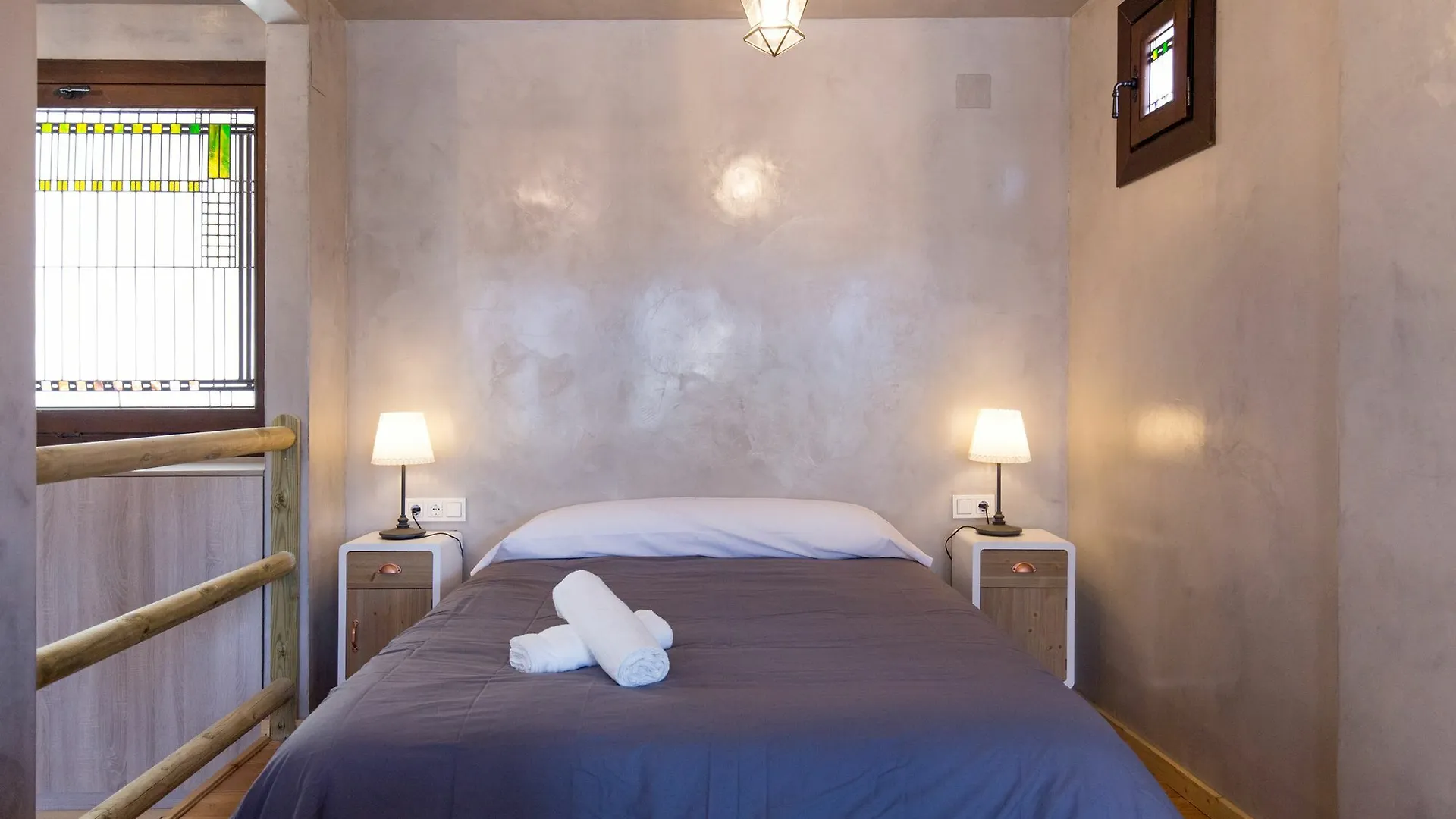 Los Lobos Suites Apartamentos Granada Španělsko