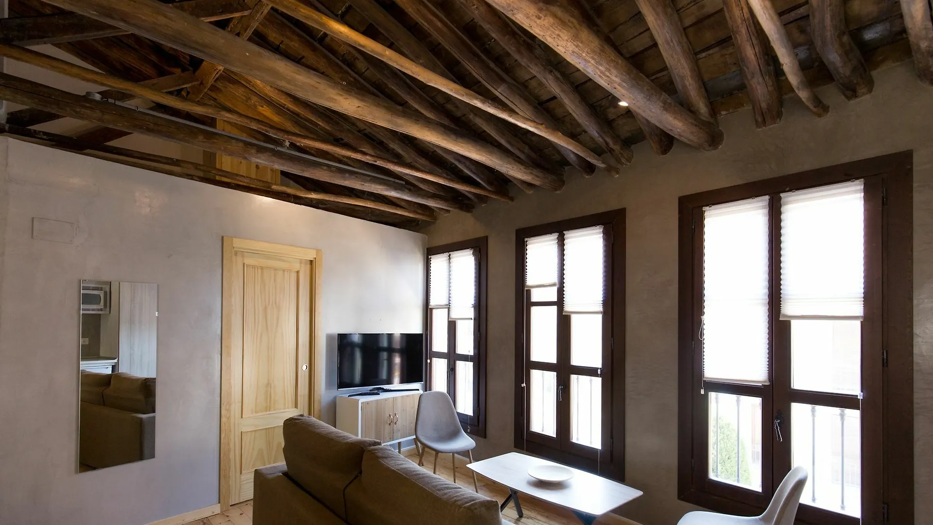 Apartment Los Lobos Suites Apartamentos Granada