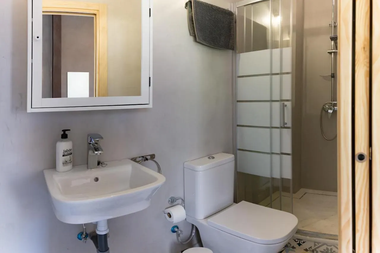 Los Lobos Suites Apartamentos Granada
